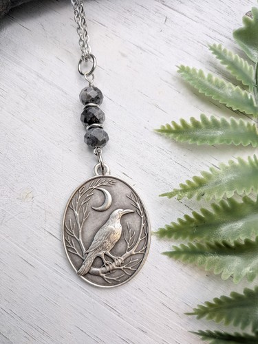 Collana con ciondolo corvo - ,